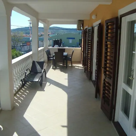 Apartment Ilina Vodice