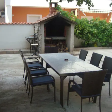 Ilina Apartment *
